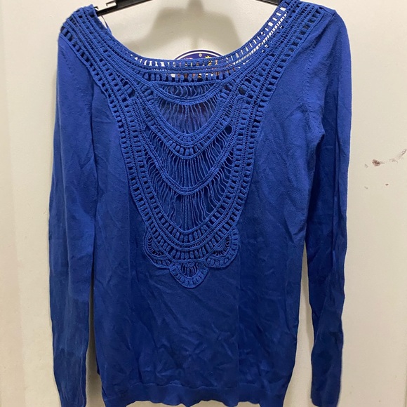 blue sweater with open design on the back - Picture 2 of 2